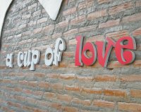  , แวะเติมรักให้เต็มใจ ที่ A Cup of Love 