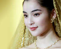  , ชุดแต่งงาน ทำจากทองคำทั้งชุด