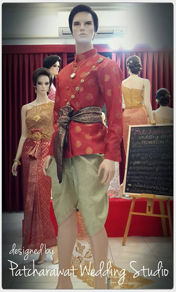ชุดไทยแต่งงาน โดย พัชระวัฒน์เวดดิ้งสตูดิโอ