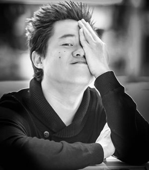 คุณเบิร์ด หรือรู้จักกันดีในวงการถ่ายภาพชื่อ BirdEyeView คุณเบิร์ด หรือรู้จักกันดีในวงการถ่ายภาพชื่อ BirdEyeView