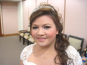 MARRY MAKE UP 