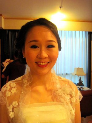 MARRY MAKE UP 