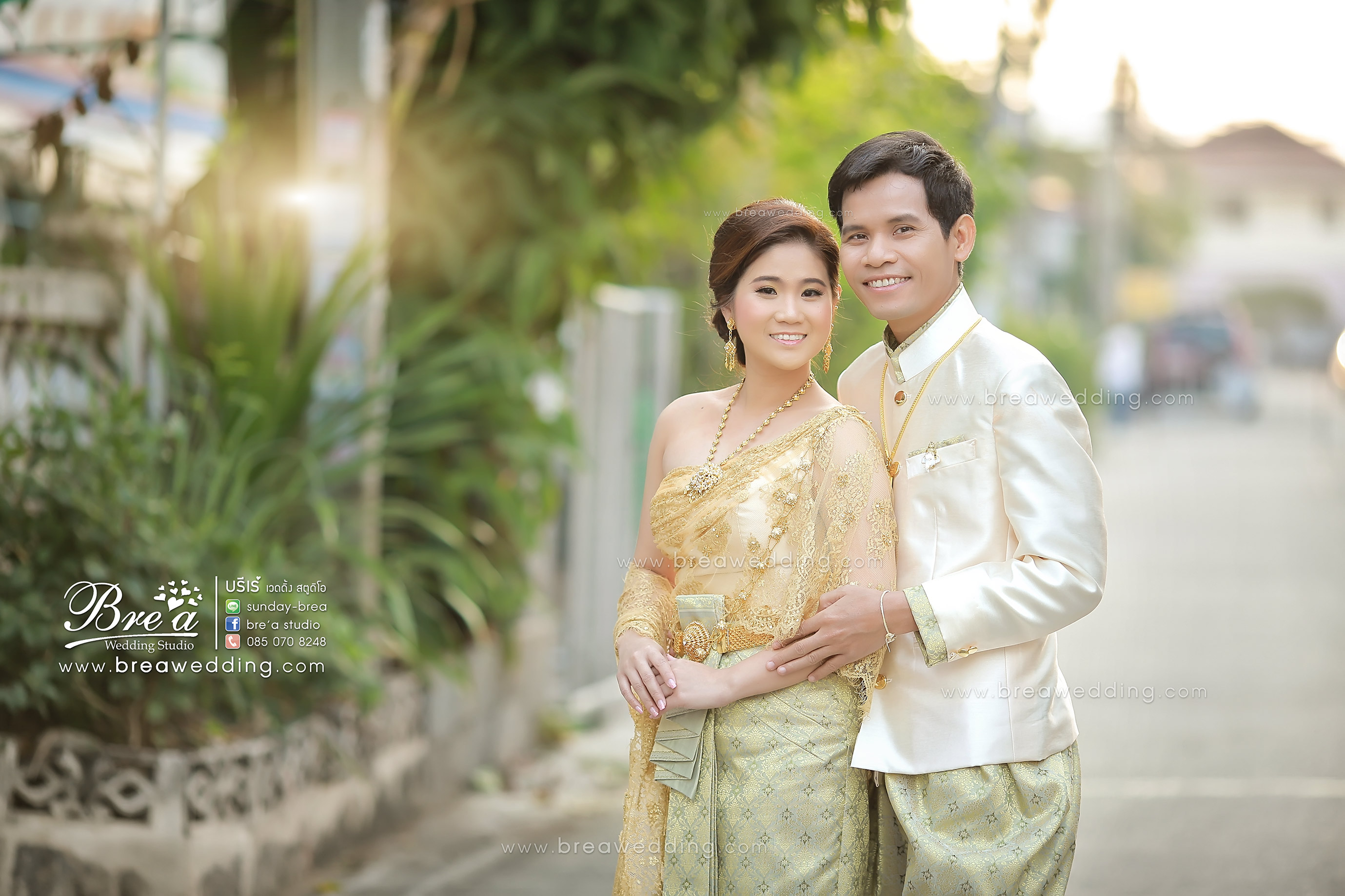 ชุดไทยแต่งงาน ชุดเจ้าสาว ชุดแต่งงานแบบไทย ชุดแต่งงาน นนทบุรี