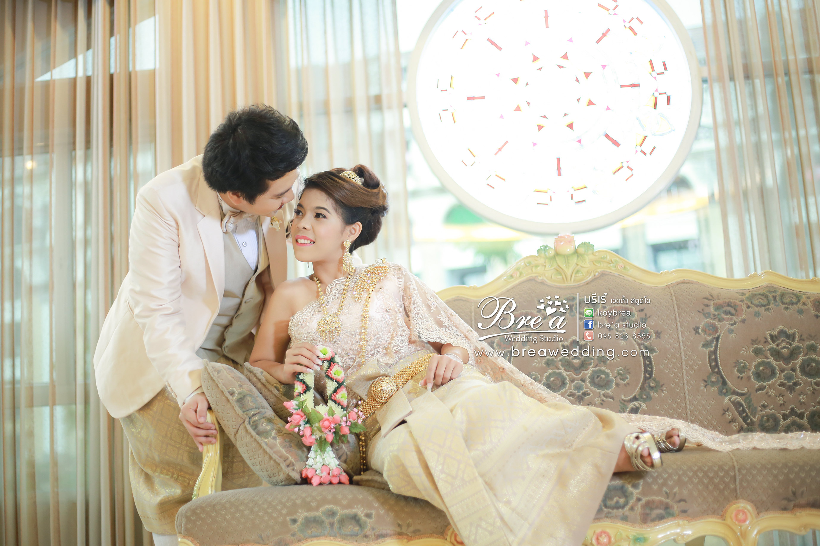 ชุดแต่งงาน ชุดเจ้าสาว ชุดไทยแต่งงาน ร้านเวดดิ้ง ร้านชุดแต่งงาน ถ่ายภาพแต่งงาน นนทบุรี