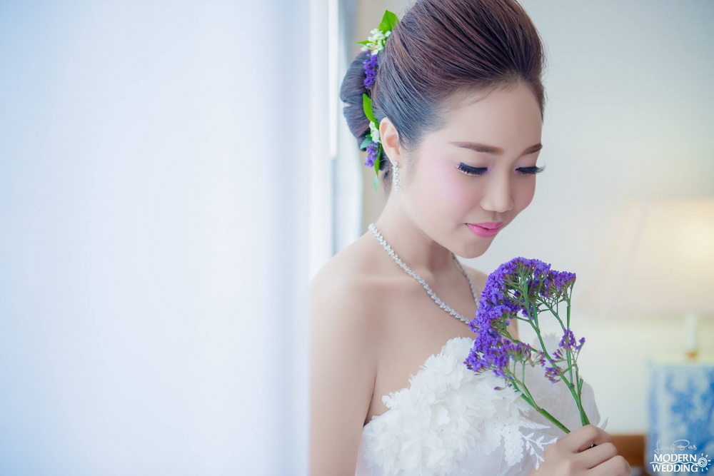 The Professional Wedding Studio in Phuket , โมเดิ็ร์น เวดดิ้ง สตูดิโอ ภูเก็ต , Wedding Phuket , Phuket Wedding , ชุดเจ้าสาว ภูเก็ต , ช่างแต่งหน้าเจ้าสาว ภูเก็ต