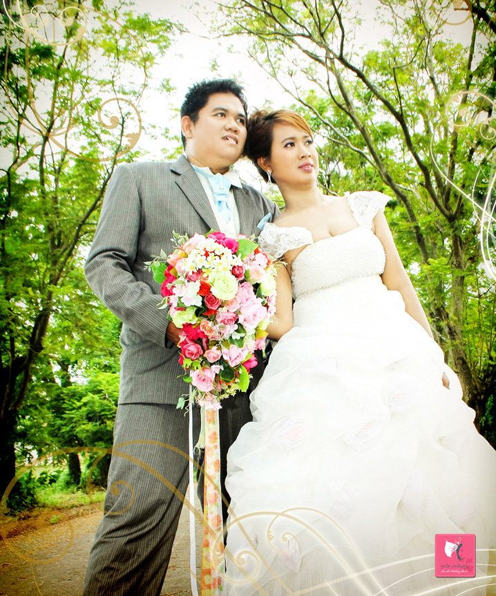 คุณโอ๋ เวดดิ้ง สตูดิโอ , ช่างแต่งหน้ามือ1 พิษณุโลก , รองแชม์ป แต่งหน้า 2 เวที ลำดับประเทศ