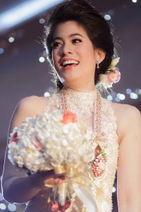 ช่างแต่งหน้า - ทำผมเจ้าสาว - Diva Makeup By Meaw