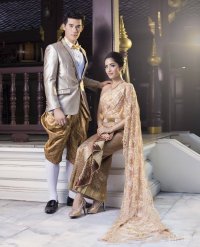 ชุดไทย , Thai Wedding Dresses - ไทไทกำแพงเพชร เวดดิ้ง สตูดิโอ