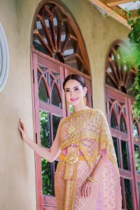 ชุดไทย , Thai Wedding Dresses - ไทไทกำแพงเพชร เวดดิ้ง สตูดิโอ