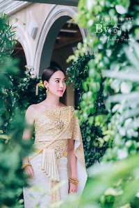 ชุดไทย , Thai Wedding Dresses - ไทไทกำแพงเพชร เวดดิ้ง สตูดิโอ