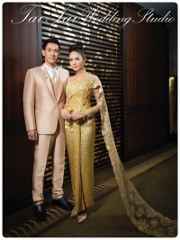 ชุดไทย , Thai Wedding Dresses - ไทไทกำแพงเพชร เวดดิ้ง สตูดิโอ