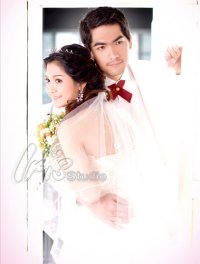 Pre Wedding Set 12 : by Iris Studio Sriracha - The Soul Mate Wedding Studio (เดอะโซลเมท เวดดิ้ง สตูดิโอ ชลบุรี)