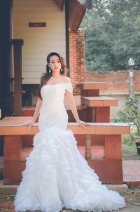 Wedding Dress : ชุดแต่งงาน ชุดเจ้าสาว ชุดไทย  - ร้าน ชุมพร เวดดิ้ง เฮ้าส์
