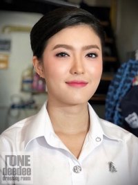 แต่งหน้าทำผมรับปริญญา 2018 - ONE DEE DEE Dressing Room