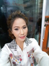 งาน Make up วันตรุษจีน - ธัณย์จิรา Makeup & Stylist