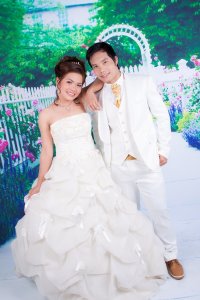 คุณเอ็มกับคุณนา - Lux Wedding Studio