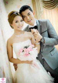 k.หน่อย+k.ต้น - Princess Bridal House