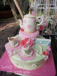 Cake fondant ฉะเชิงเทรา - Lovely Bits & Bake House