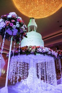 งานแต่งคุณปุ้ย กับคุณเวฟ ห้องเพชรไพลิน ชั้น 11 - โรงแรมวินเซอร์ สวีทส์ สุขุมวิท 20