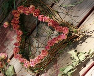 การสร้างความรัก โดยที่ไม่ต้องใช้เงิน