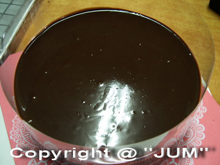 ทำเค้กช็อกโกแลตหน้านิ่ม ต้อนรับวาเลนไทน์ ทำเค้กช็อกโกแลตหน้านิ่ม ต้อนรับวาเลนไทน์