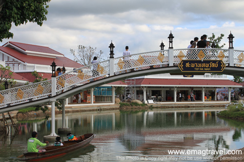 ตลาดน้ำหัวหิน ต.ทับใต้ อ.หัวหิน จ.ประจวบคีรีขันธ์