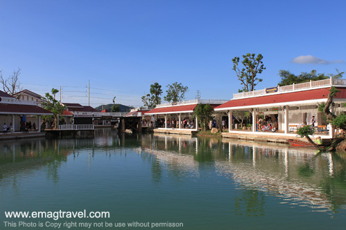 ตลาดน้ำหัวหิน ต.ทับใต้ อ.หัวหิน จ.ประจวบคีรีขันธ์