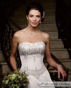 ชุดเจ้าสาวหายาก แฟชั่นชุดแต่งงานงานปัก