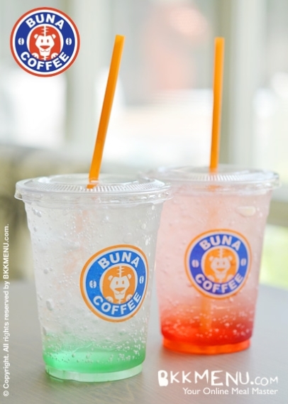Italian Soda สดชื่นซาบซ่ากับรสสตอรว์เบอร์รี่และแอปเปิ้ล (70 บาท)