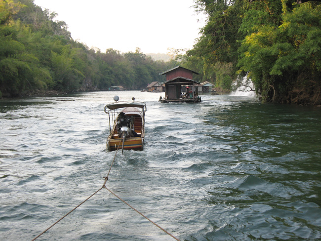 กริต ราฟ @ อุทยานน้ำตกไทรโยคใหญ่