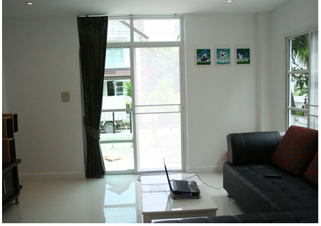 ห้องรับแขกเรือนหอ