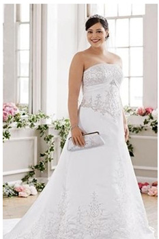 ชุดแต่งงานสาวอวบ