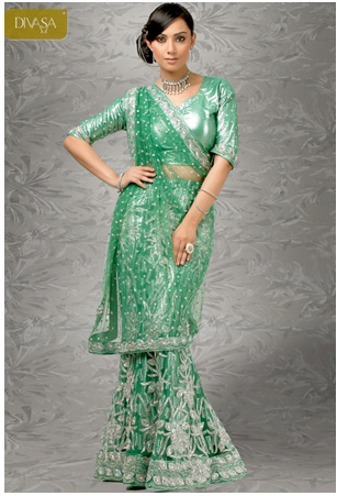ชุดแต่งงานอินเดียสีเขียว