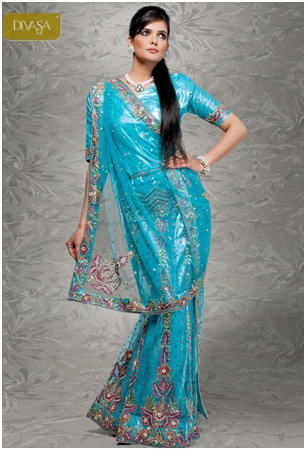 ชุดแต่งงานอินเดียสีฟ้า