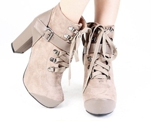 รองเท้าบูทส้นสูงแฟชั่น Kvoll เกาหลี/สีกากี