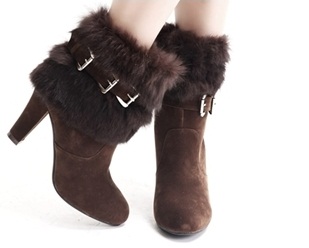 รองเท้าบูทแฟชั่นขนแกะ / สีน้ำตาล