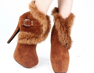 รองเท้าบูทขนกระต่ายแฟชั่น/ สีน้ำตาล