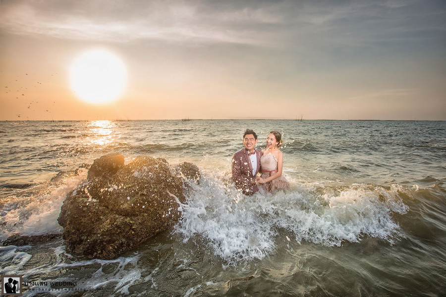 ช่างภาพแต่งงาน