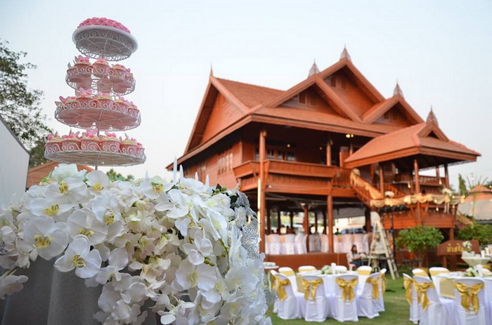 เรือนไทย