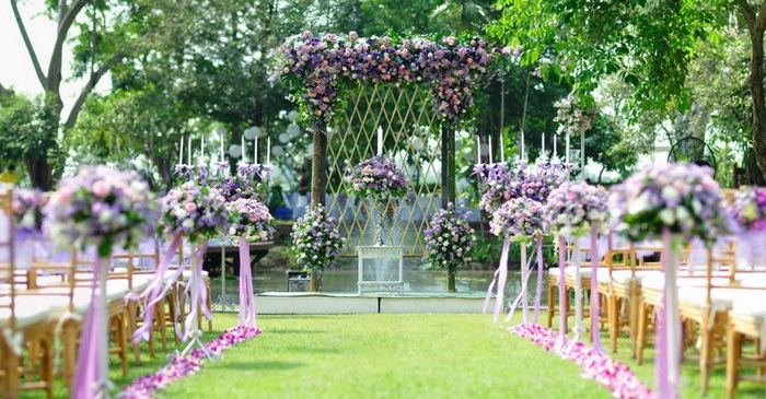 จัดเลี้ยงแต่งงานในสวน