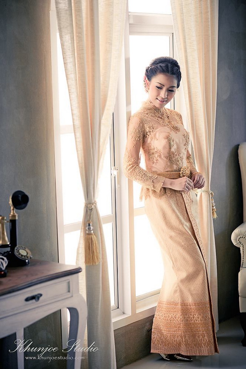 ชุดไทยแต่งงาน