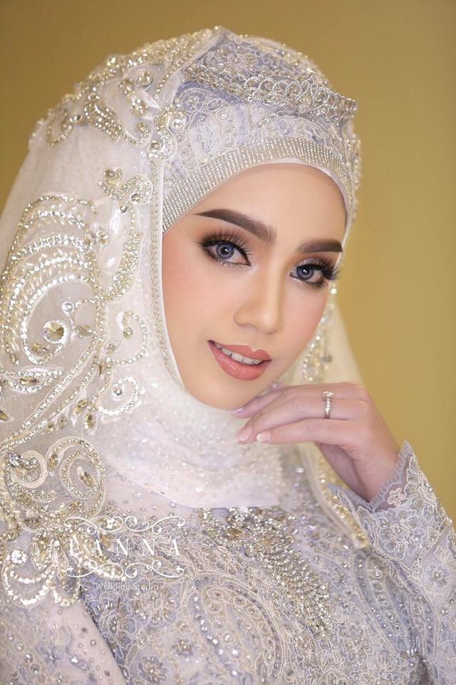 เครดิตรูปภาพจาก  BassLanna WeddingStudio Phuket