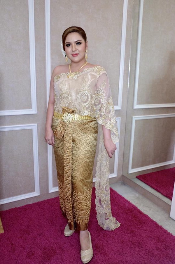 ชุดไทยคนอ้วน