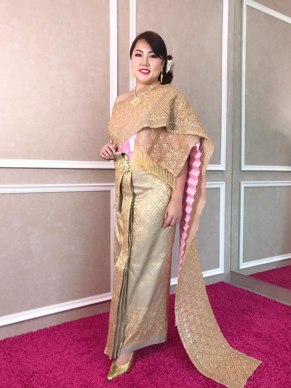 ชุดไทยคนอ้วน