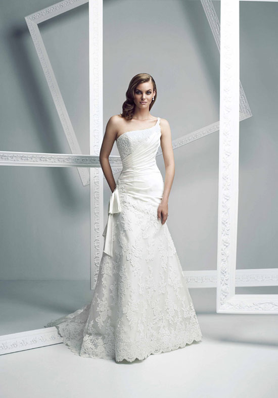 ชุดแต่งงาน , ชุดเจ้าสาว , ชุดวิวาห์ , Wedding Dress