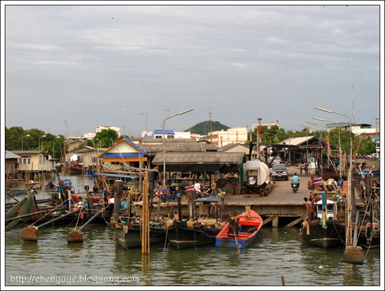 ท่าเรือพลี