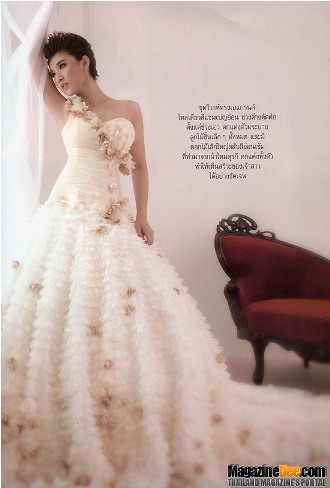 ชุดแต่งงานแสนสวย จากนิตยสาร Wedding vol. 12 no. 48 April 2011