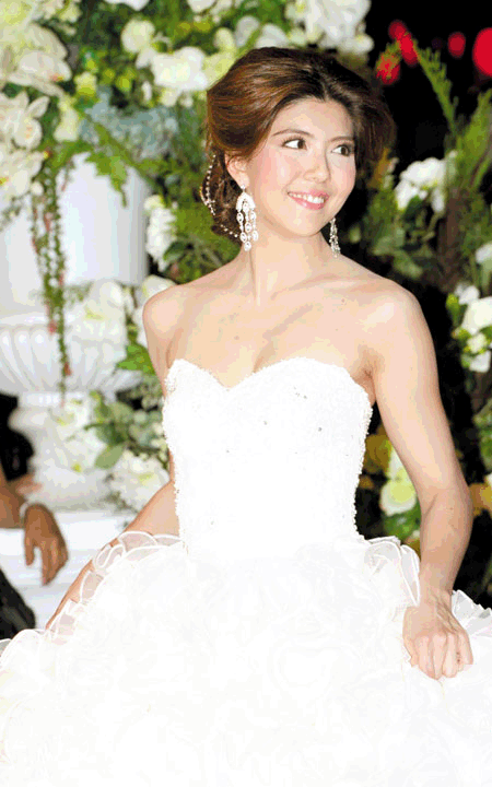 แบบชุดเจ้าสาว