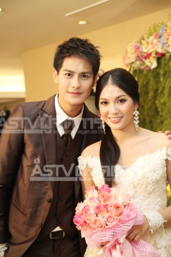 จัดเต็ม! รวมภาพงานแต่ง น้ำ รพีภัทร