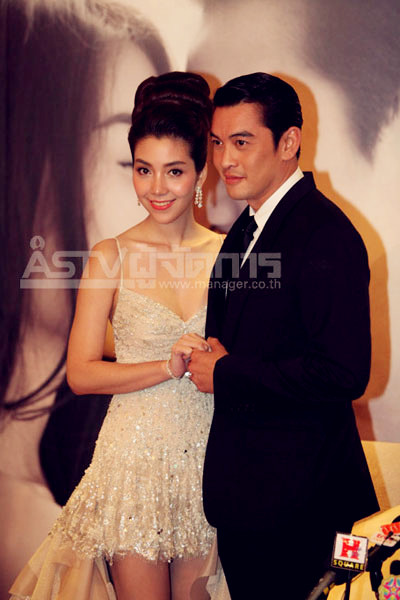 ภาพแต่งงาน ชาคริต วุ้นเส้น 